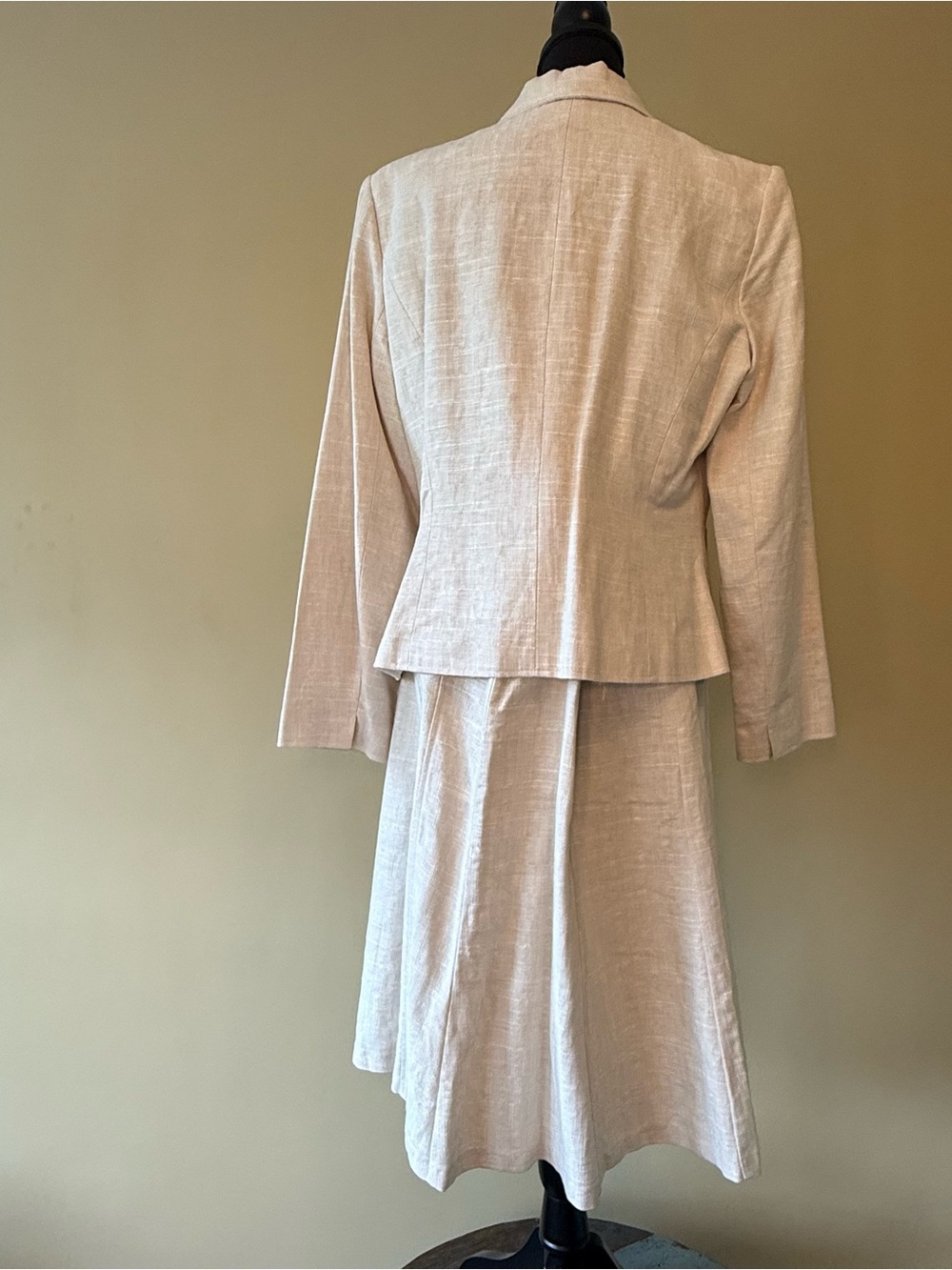 Cream Linen Blend Skirt Suit Set Blazer 14 Skirt 12 Classic Feminine Cut A Line - Picture 4 of 12